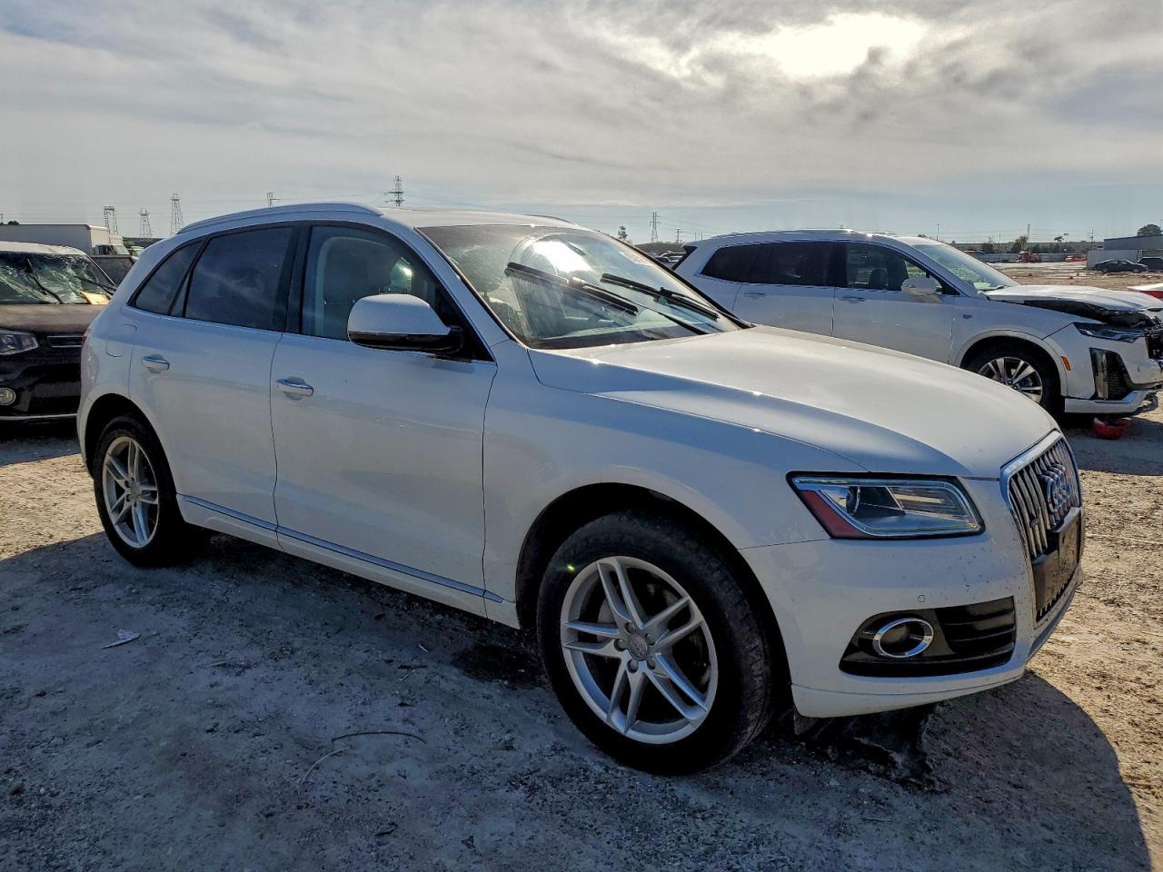 2017 AUDI Q5