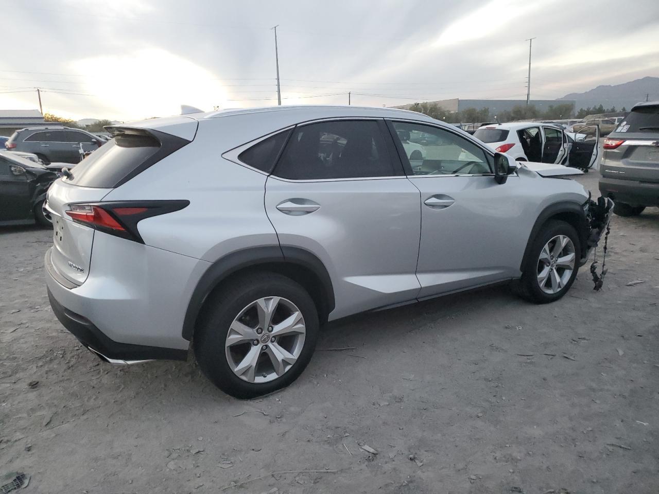 2017 LEXUS NX 200T
