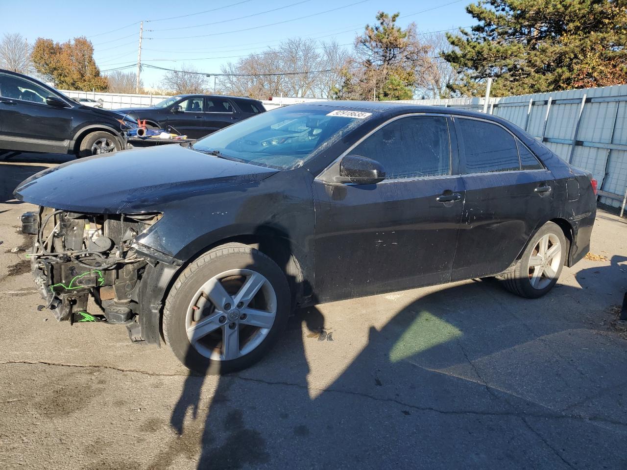 2014 TOYOTA CAMRY