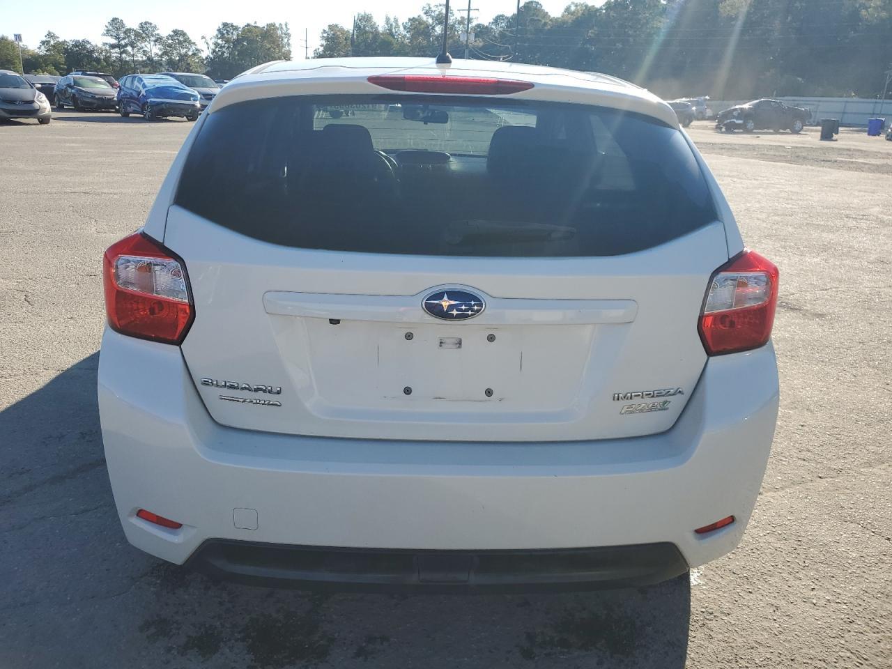 2016 SUBARU IMPREZA