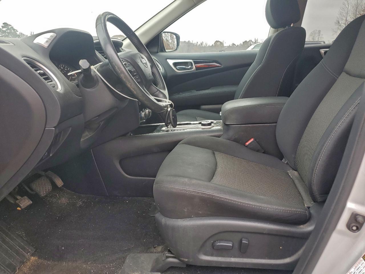 2017 NISSAN PATHFINDER