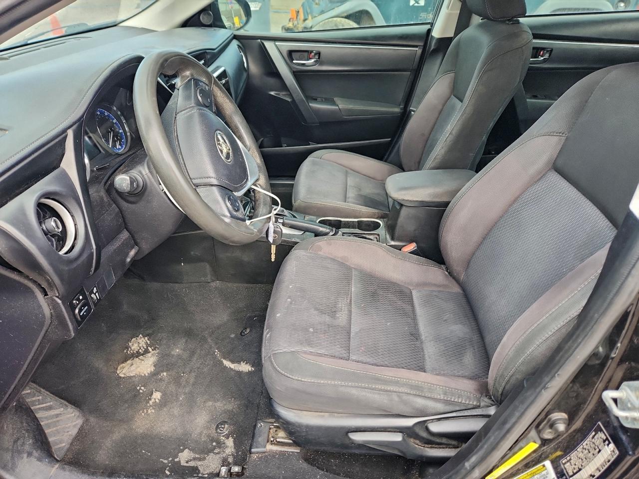 2017 TOYOTA COROLLA