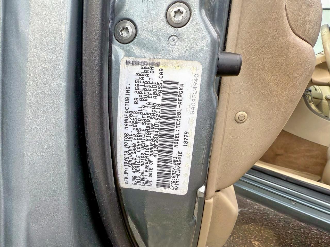 2001 TOYOTA Avalon