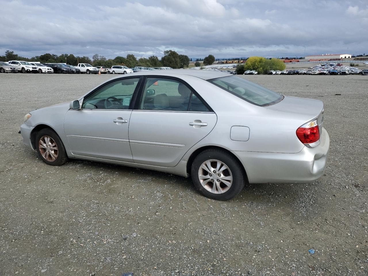 2005 TOYOTA CAMRY