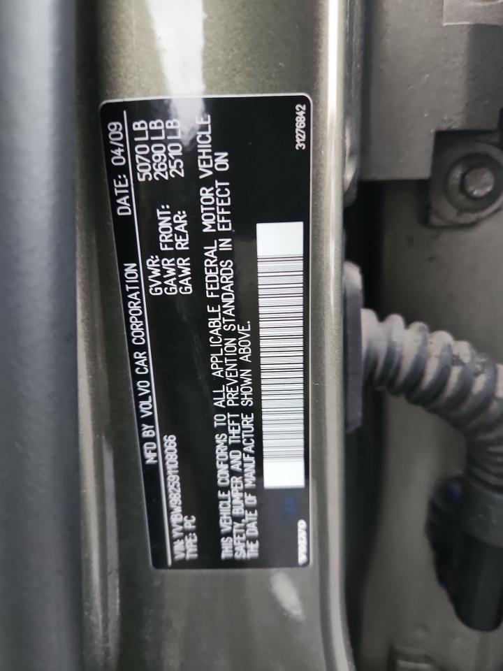 2009 VOLVO V70