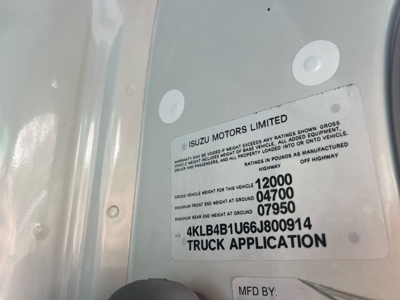2006 ISUZU NPR