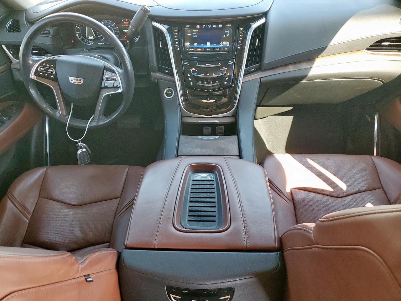 2019 CADILLAC Escalade ESV