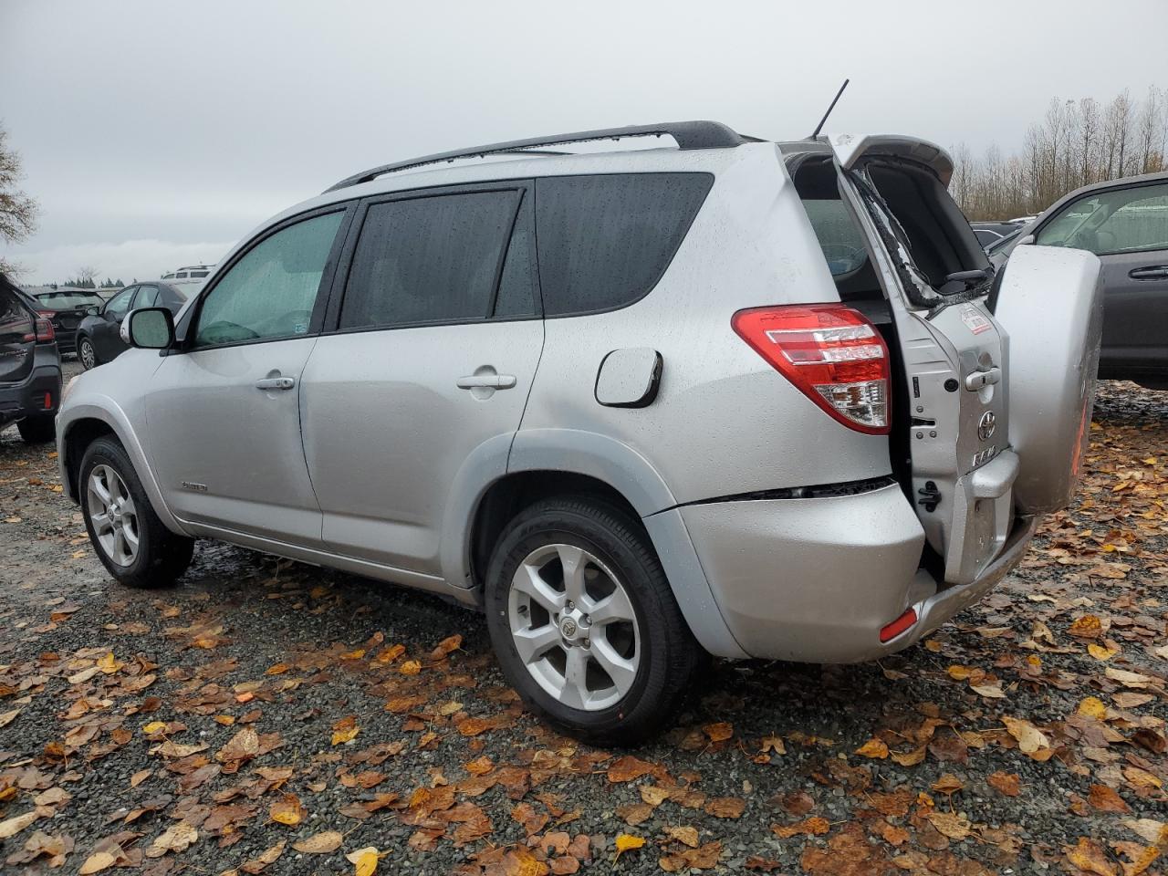 2012 TOYOTA RAV4