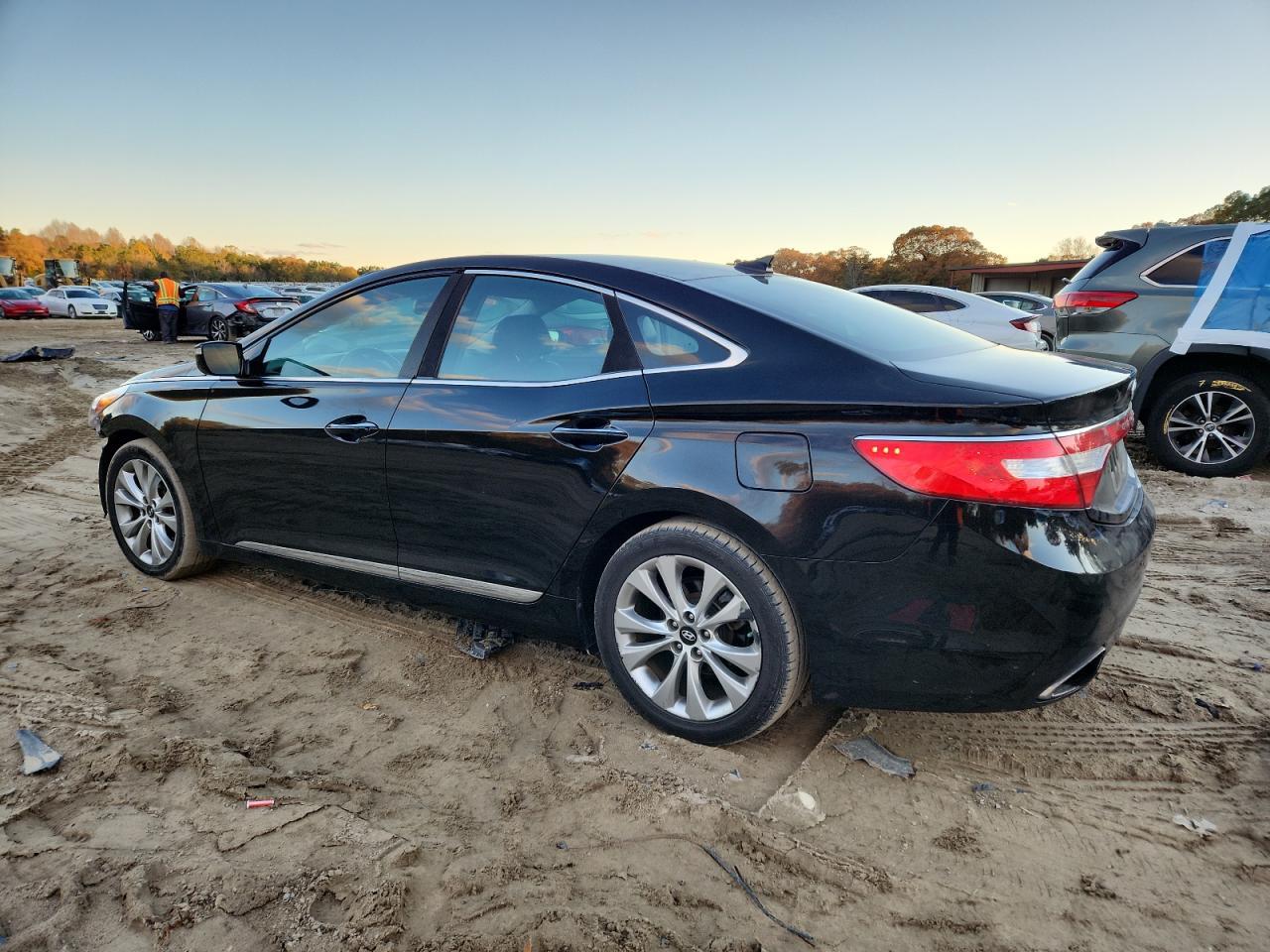 2013 HYUNDAI Azera