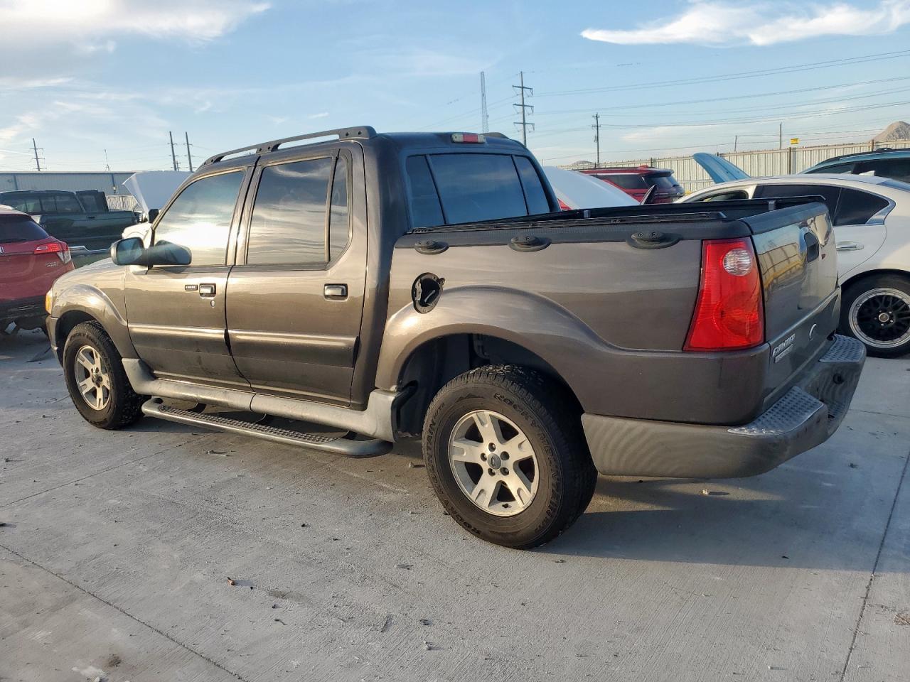 2005 FORD Explorer Sport Trac