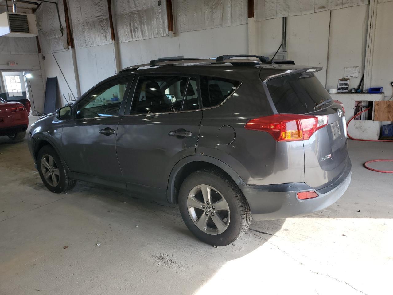 2015 TOYOTA RAV4