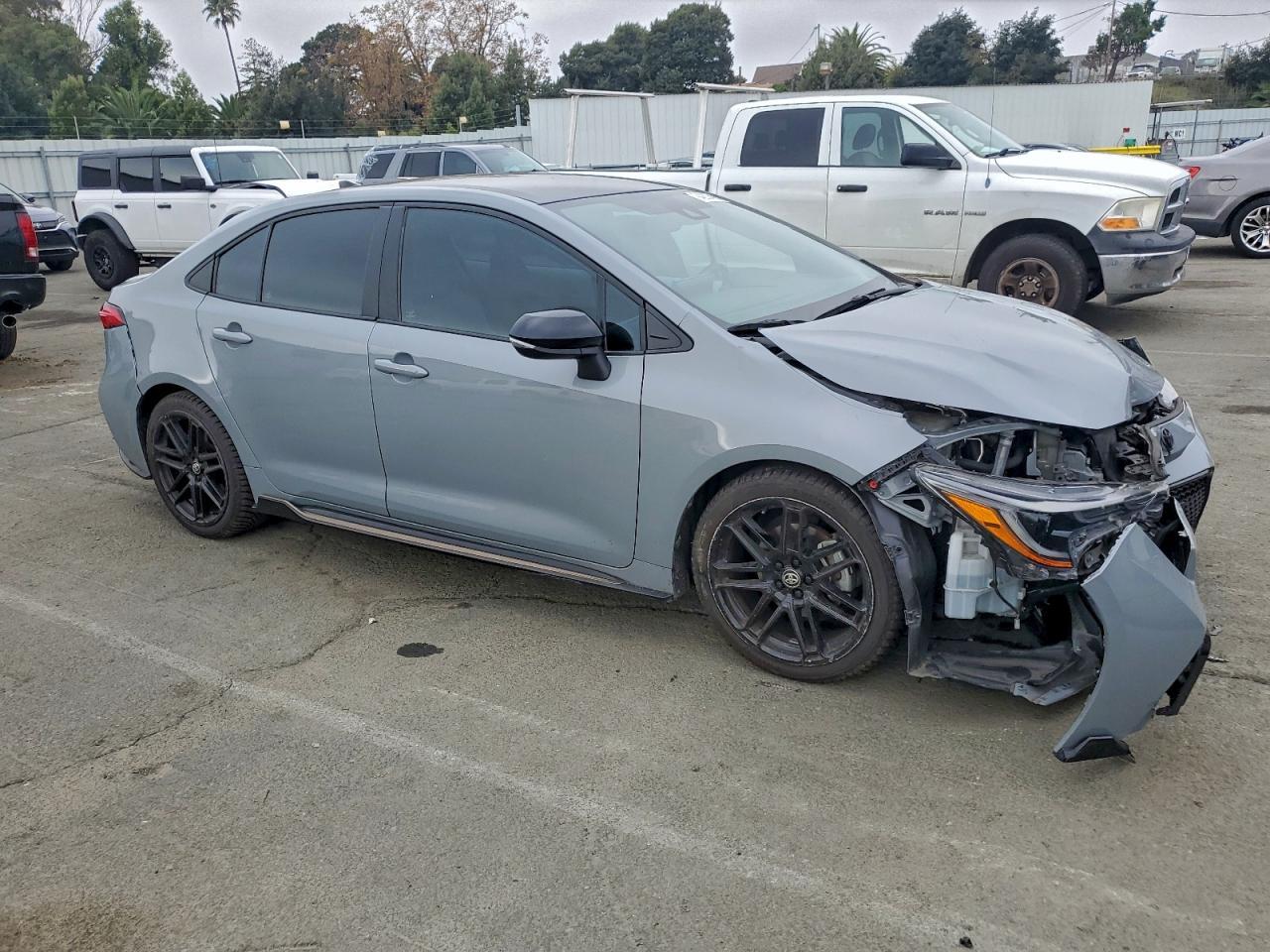 2022 TOYOTA COROLLA