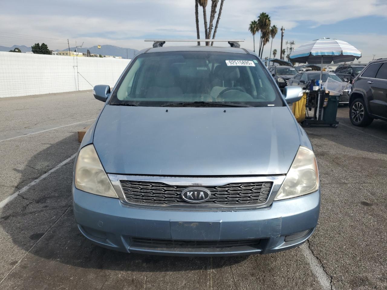 2012 KIA SEDONA