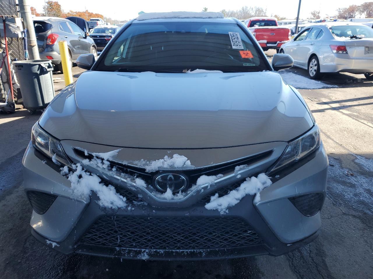2019 TOYOTA CAMRY