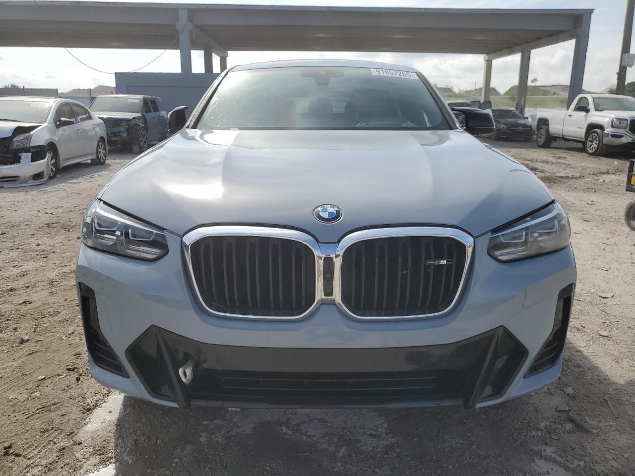 2022 BMW X4