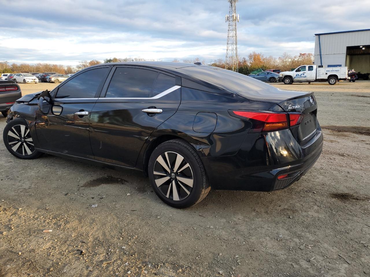 2021 NISSAN ALTIMA