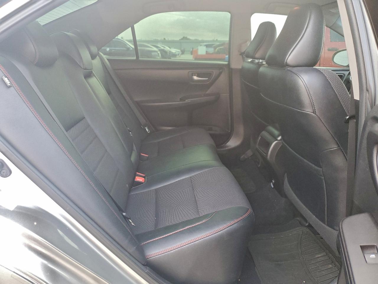 2017 TOYOTA CAMRY