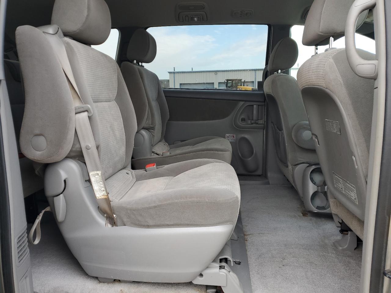 2007 TOYOTA SIENNA