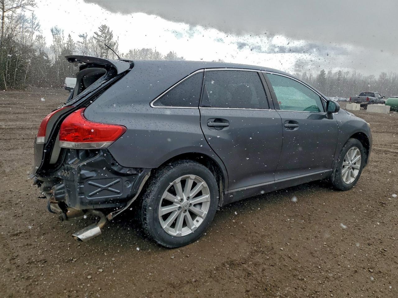 2011 TOYOTA VENZA