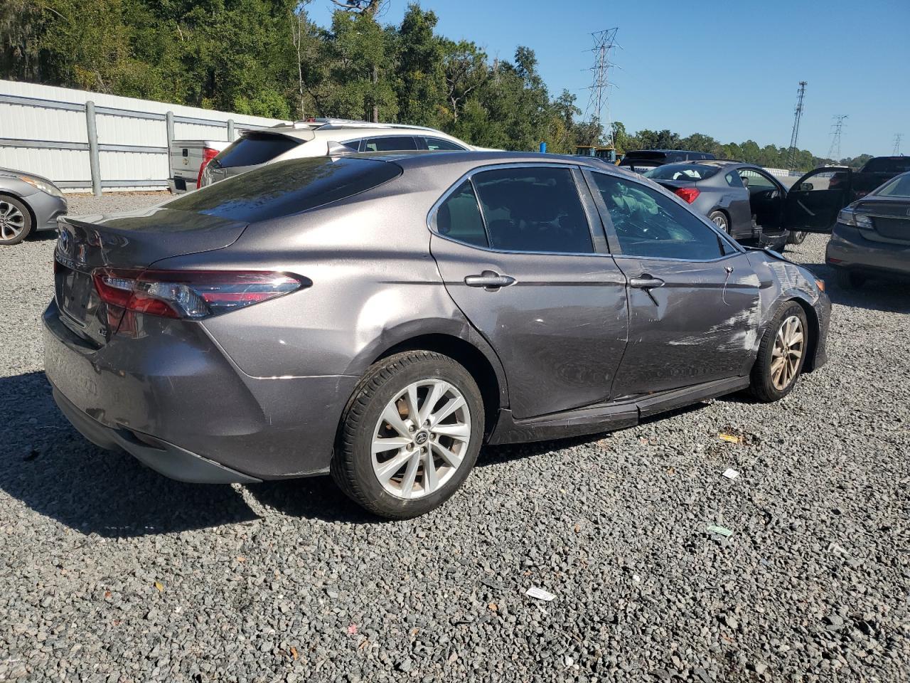 2022 TOYOTA CAMRY