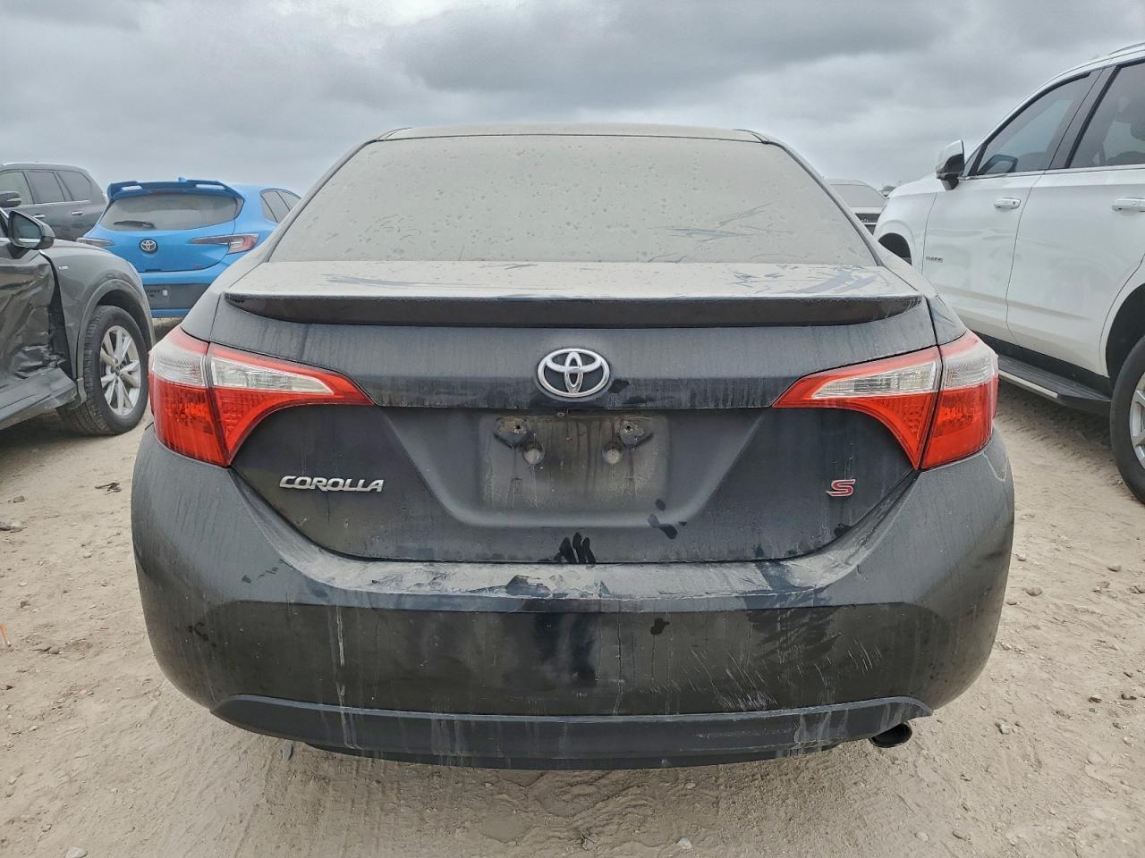 2015 TOYOTA COROLLA