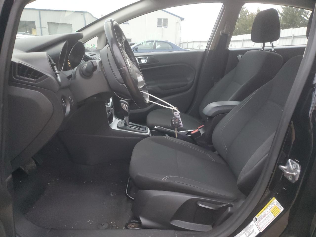 2016 FORD Fiesta