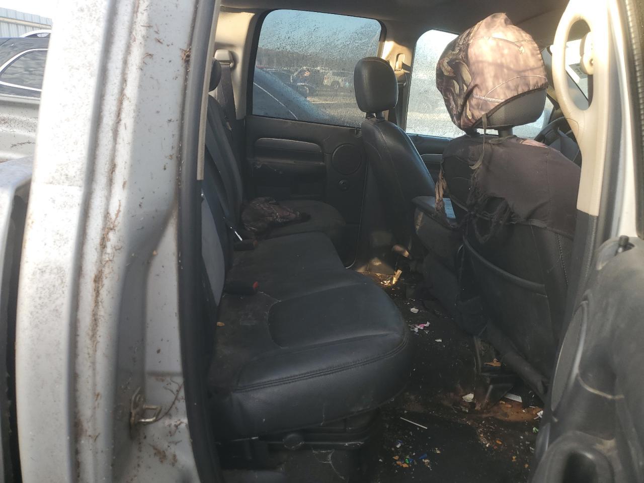 2004 DODGE RAM 1500