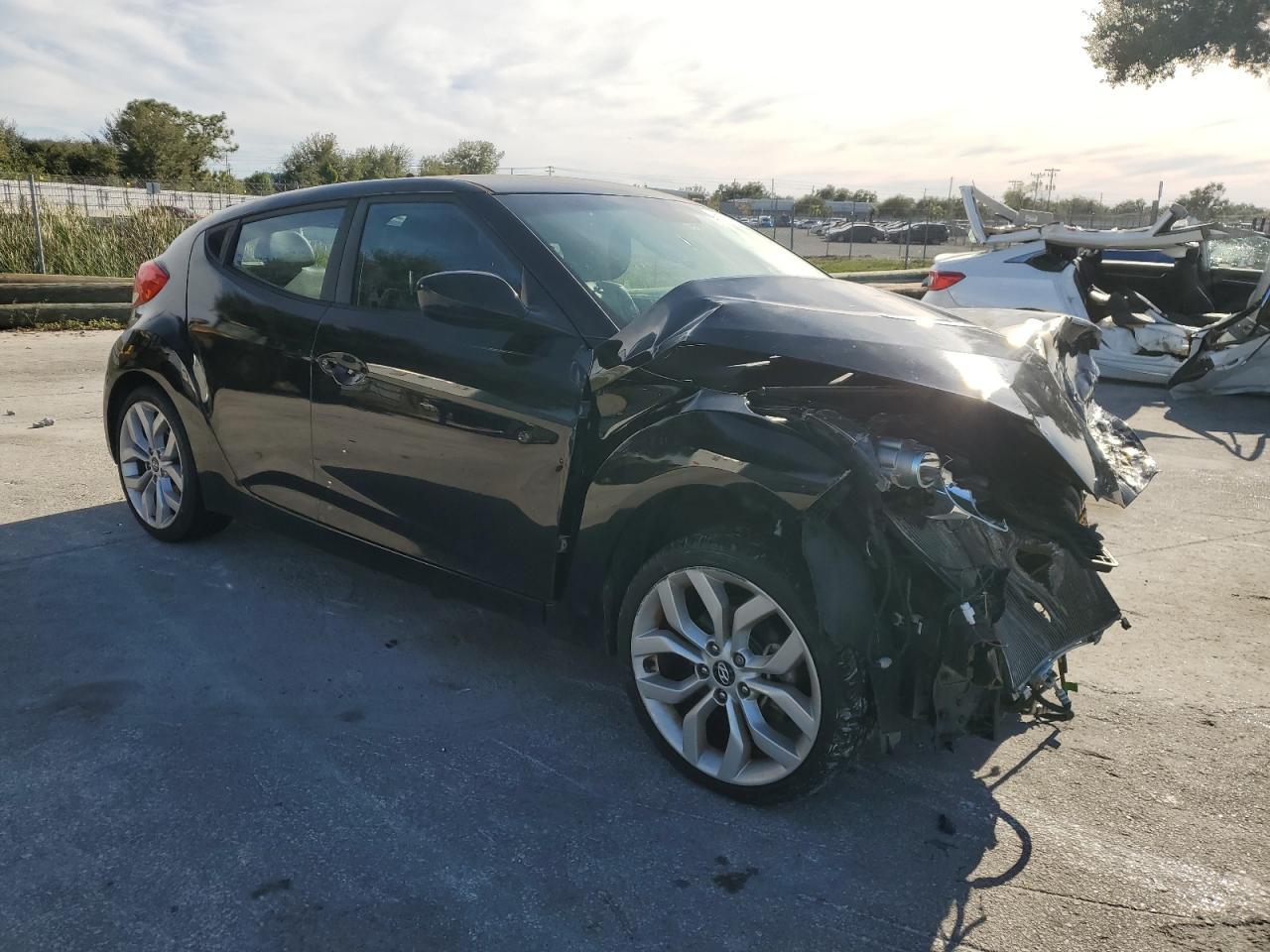 2015 HYUNDAI VELOSTER