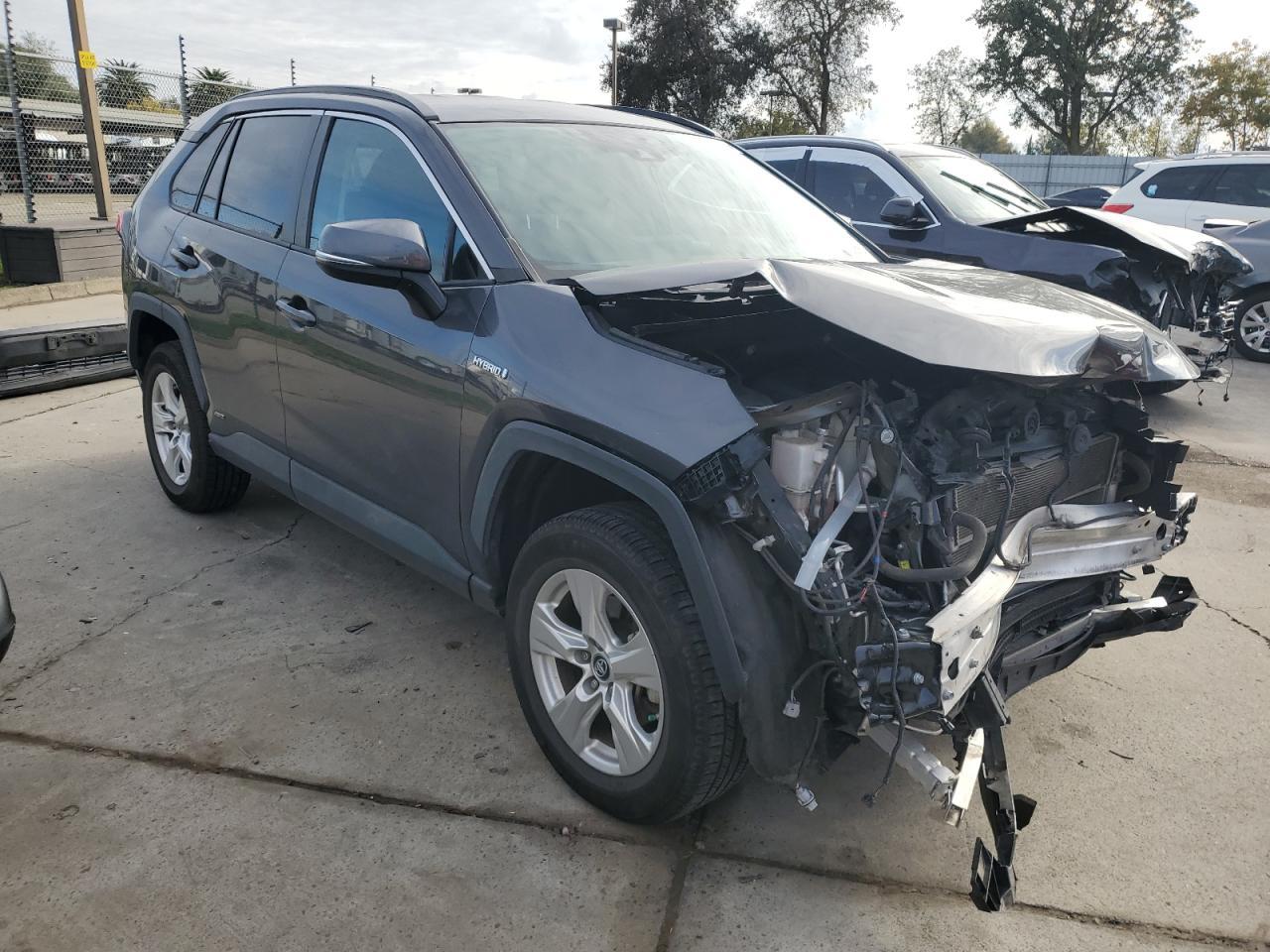 2020 TOYOTA RAV4