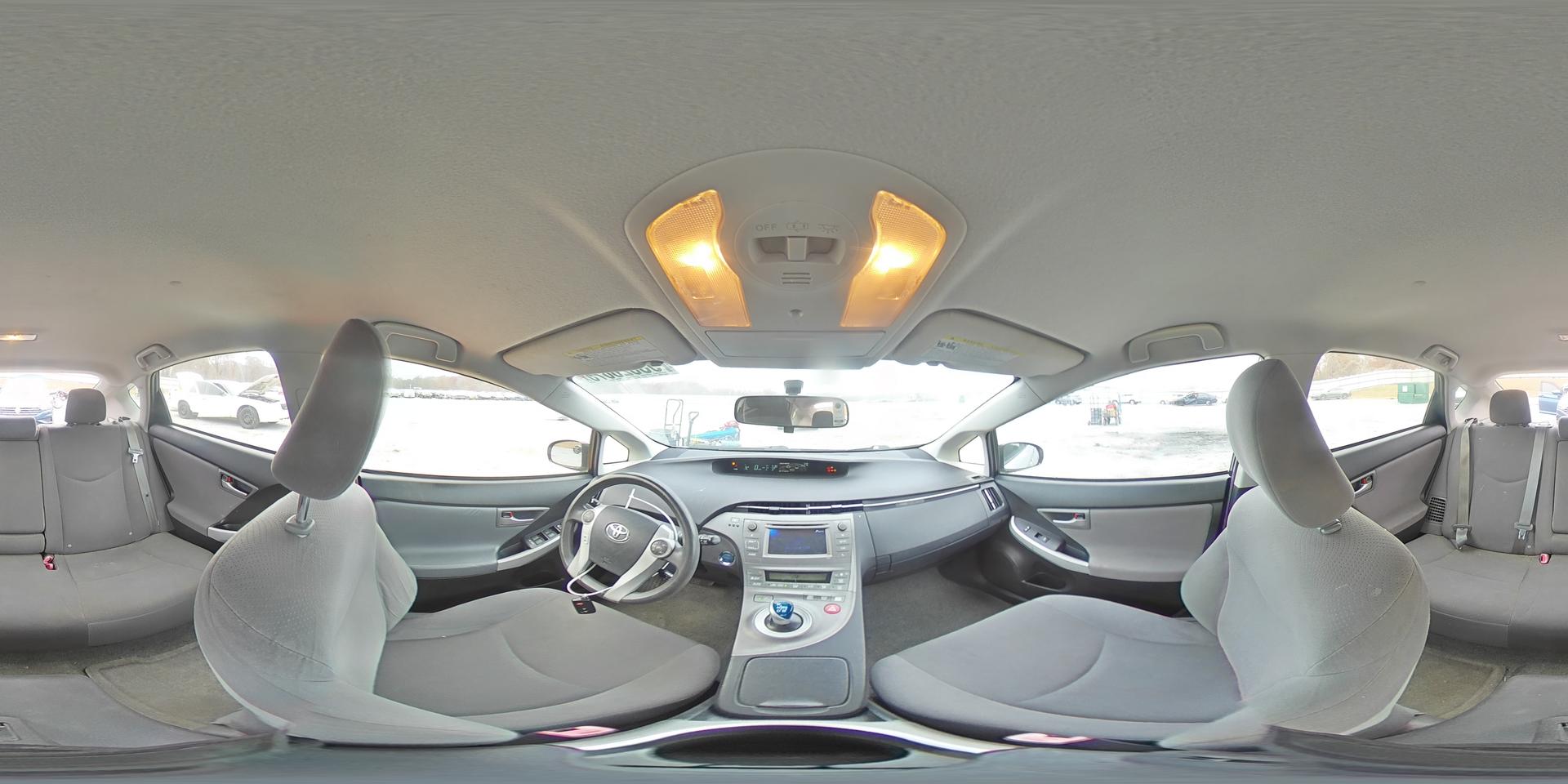 2013 TOYOTA PRIUS