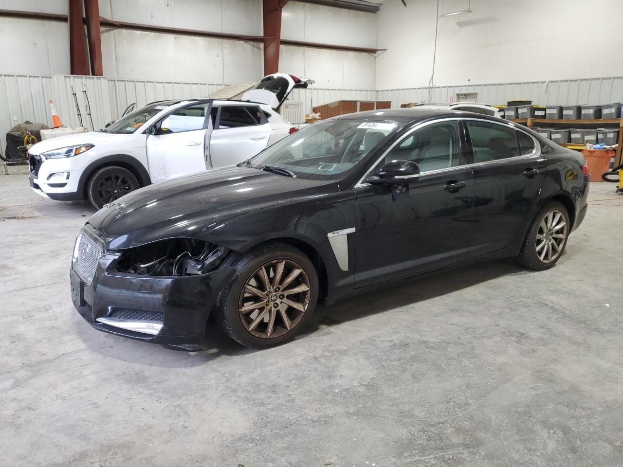 2012 JAGUAR XF