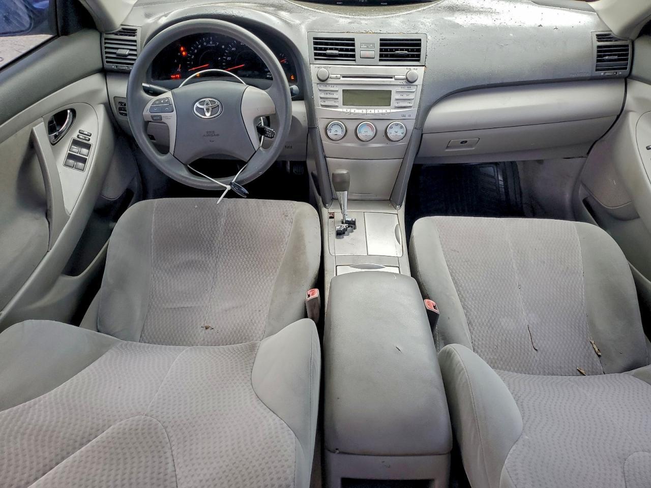 2011 TOYOTA CAMRY