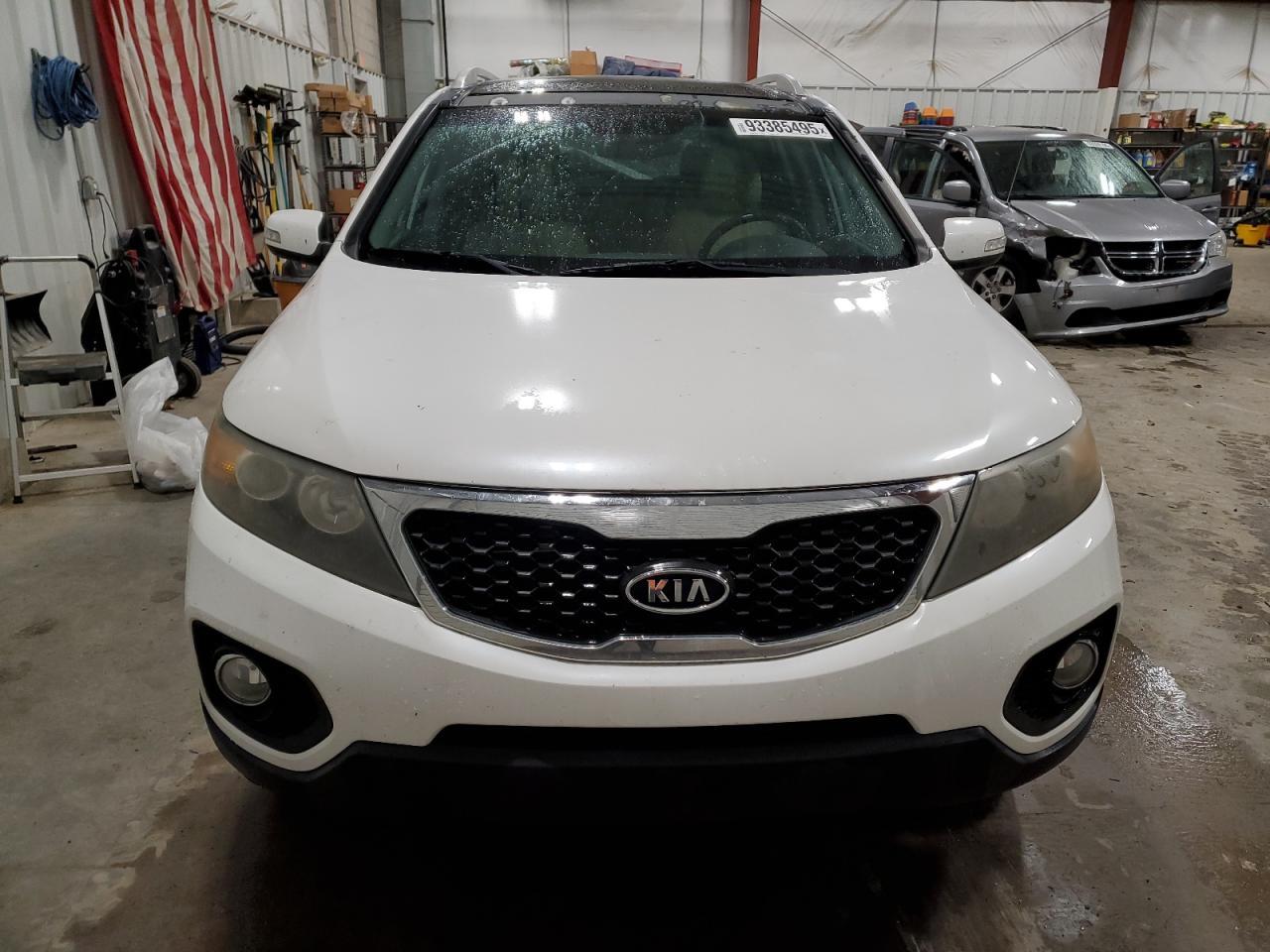 2011 KIA SORENTO