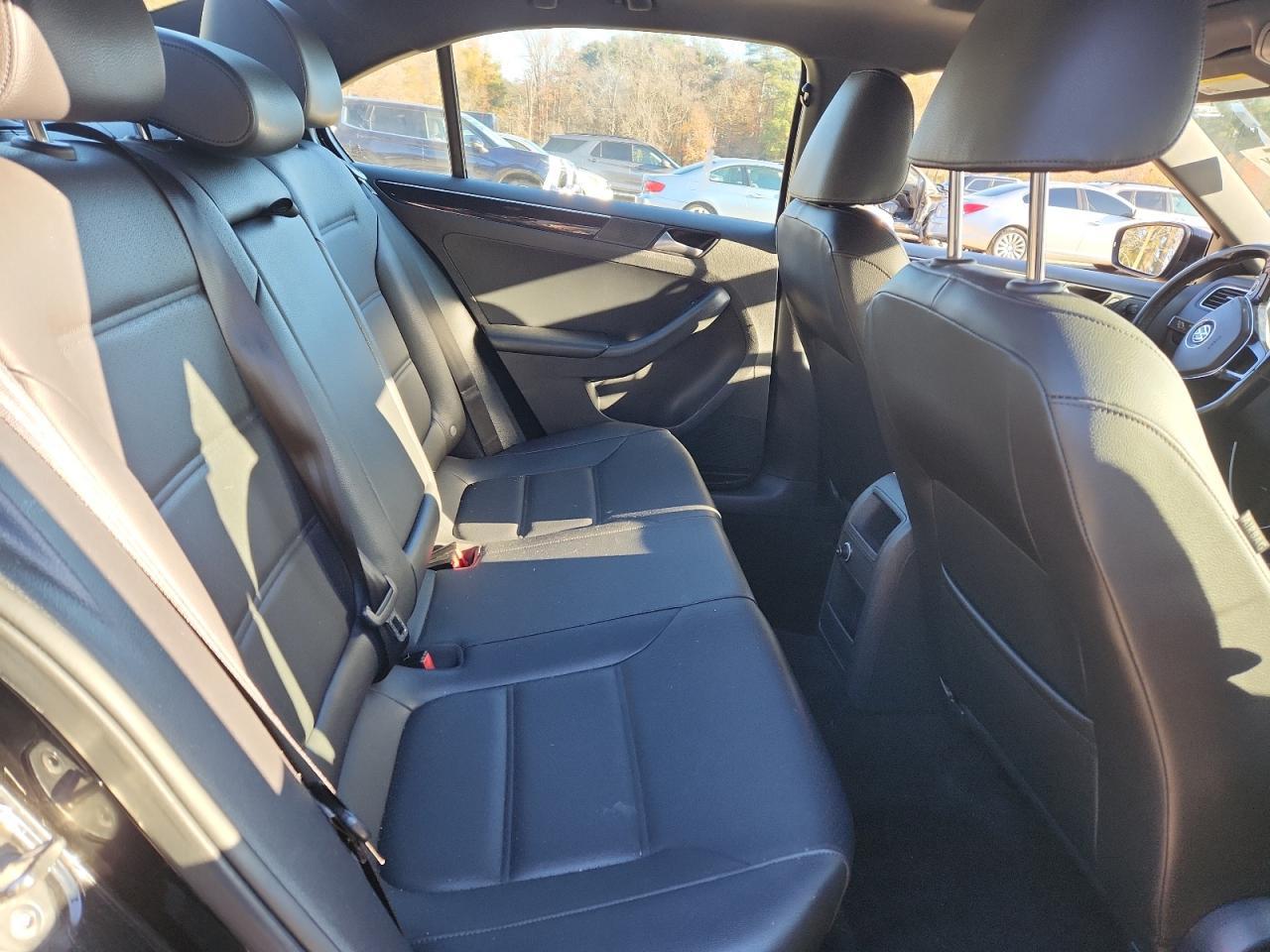 2018 VOLKSWAGEN JETTA