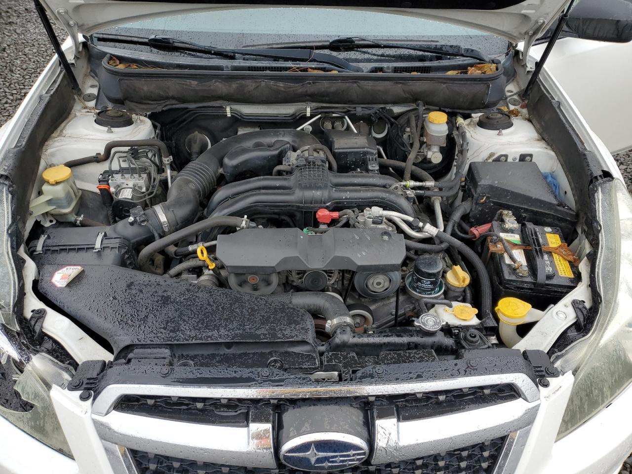 2014 SUBARU Legacy