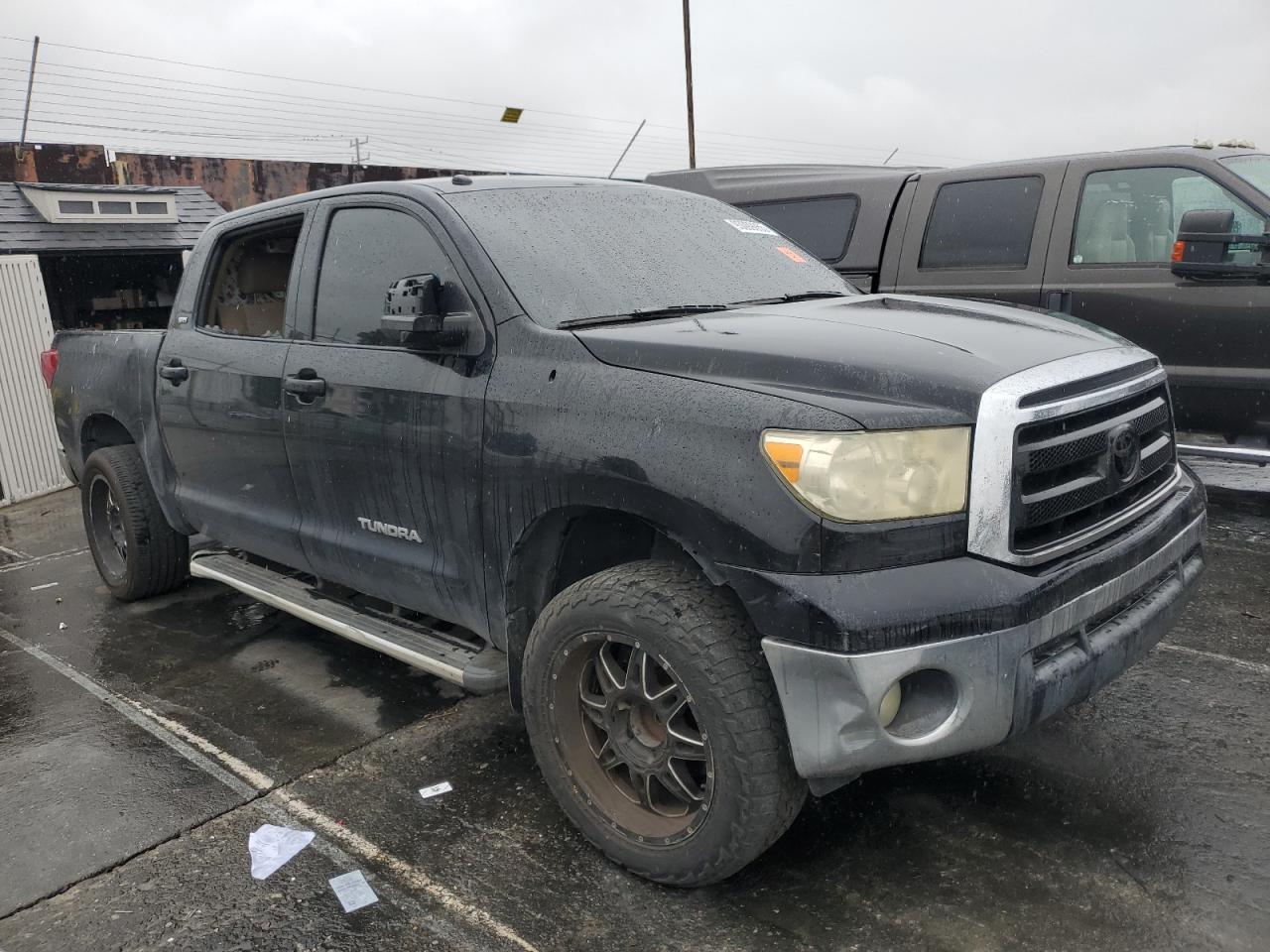 2010 TOYOTA TUNDRA
