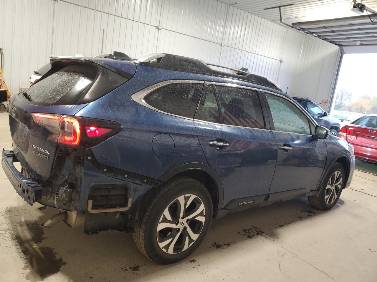 2022 SUBARU Outback