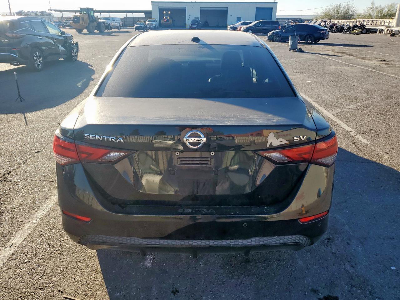 2021 NISSAN