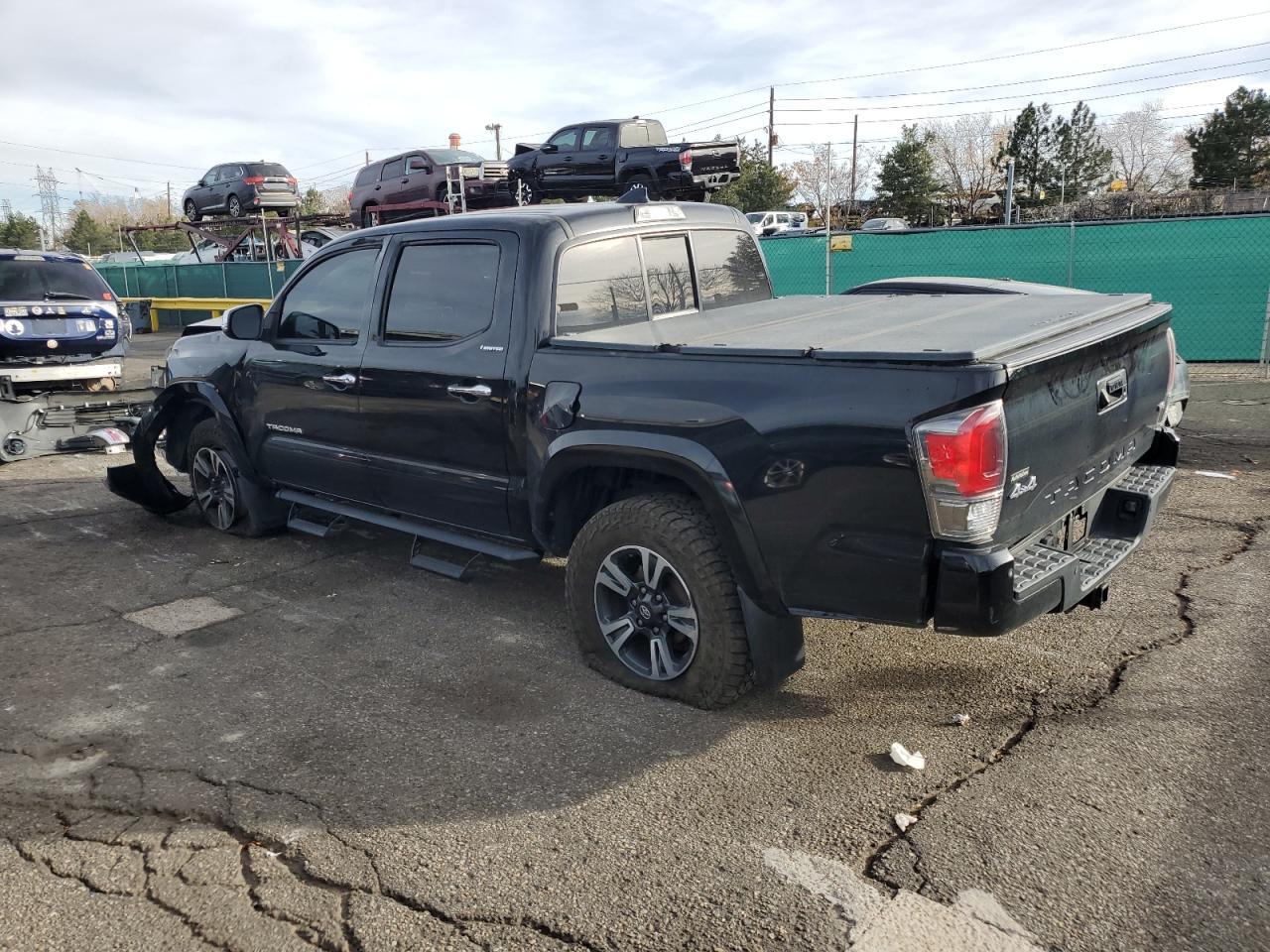 2016 TOYOTA TACOMA