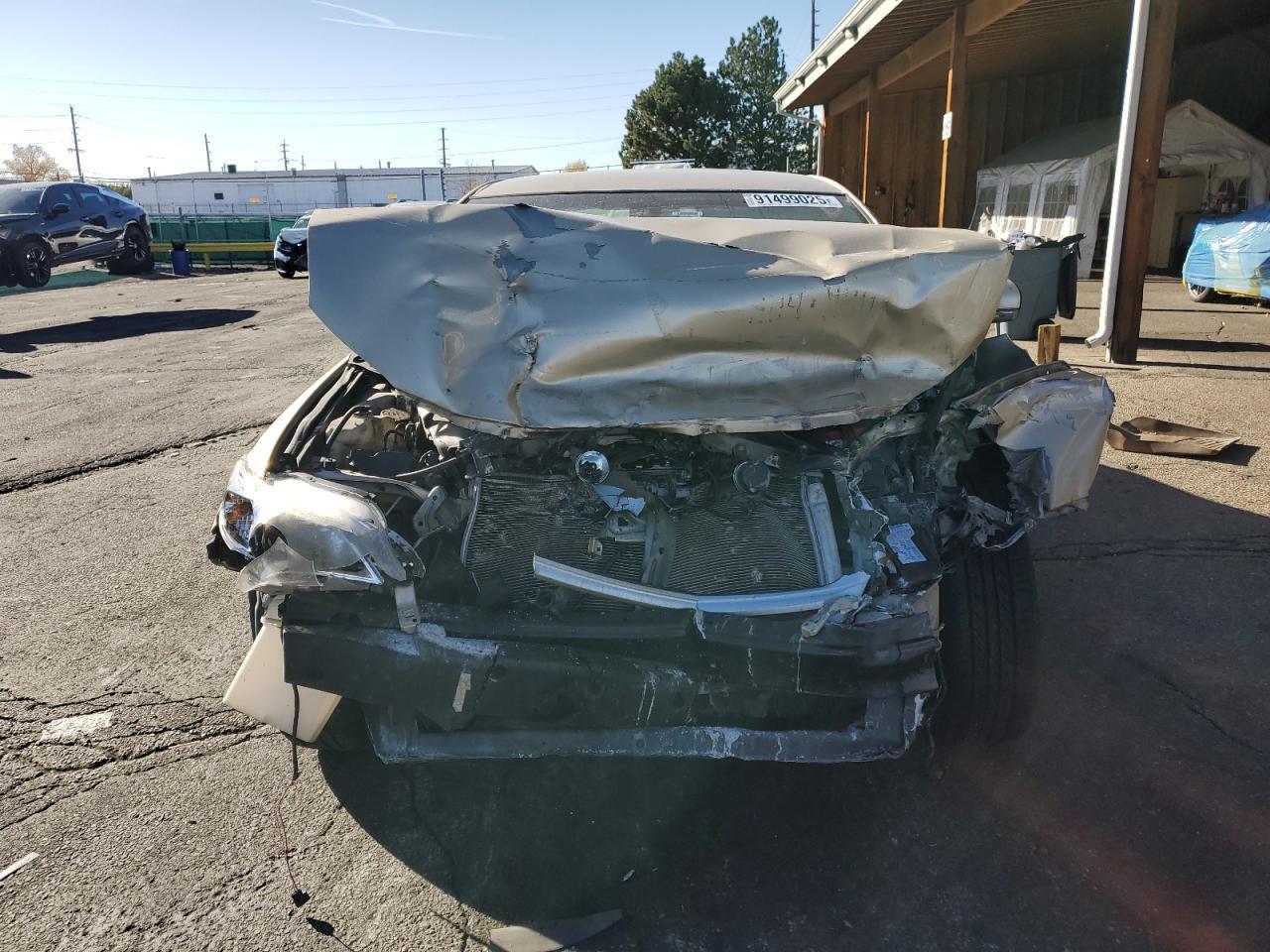 2011 TOYOTA Avalon