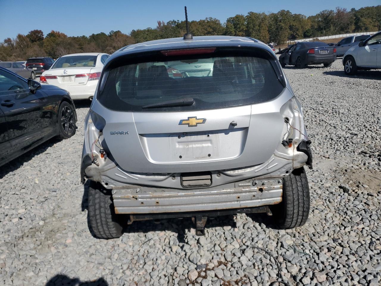 2017 CHEVROLET Spark