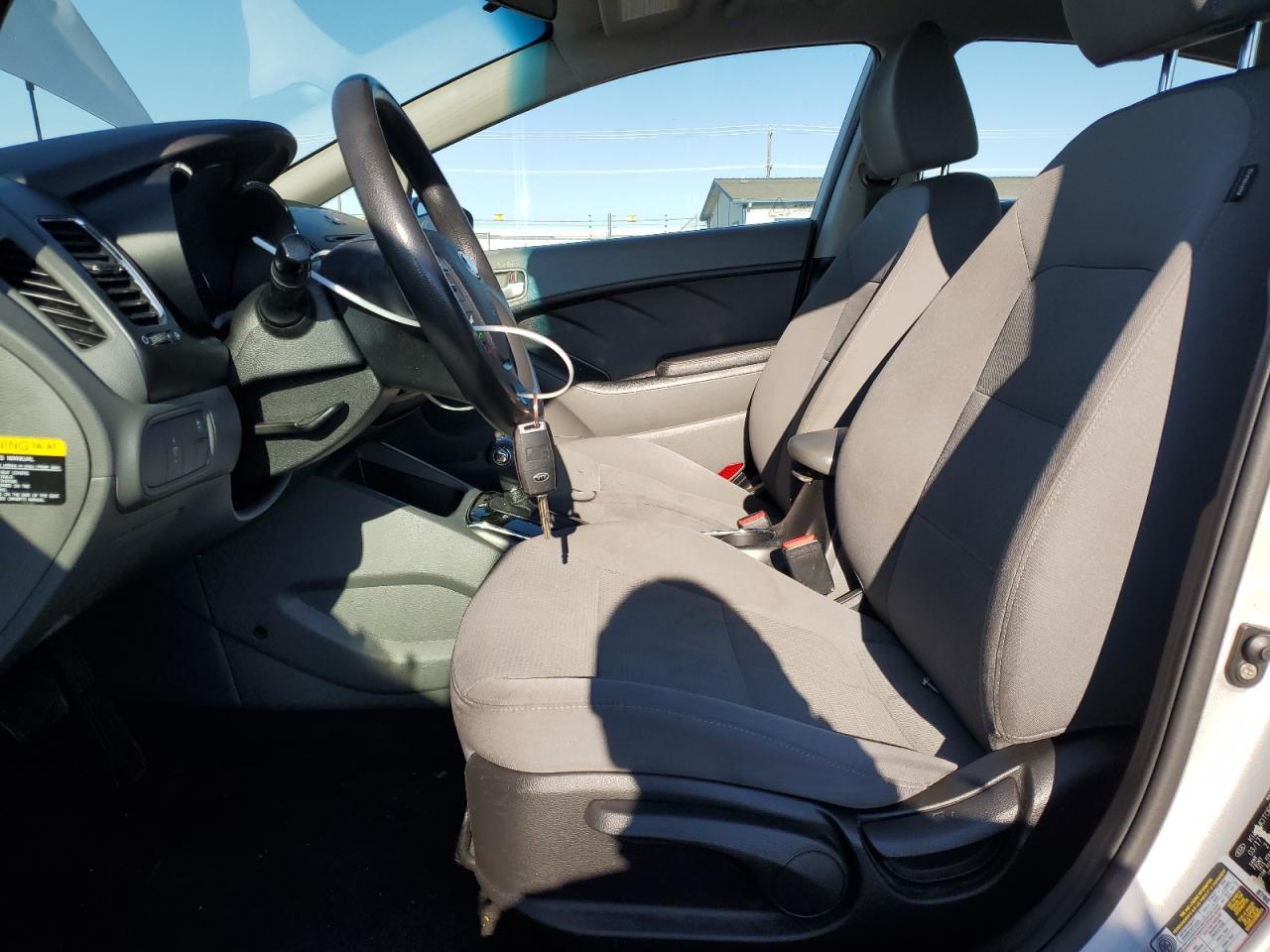 2017 KIA FORTE