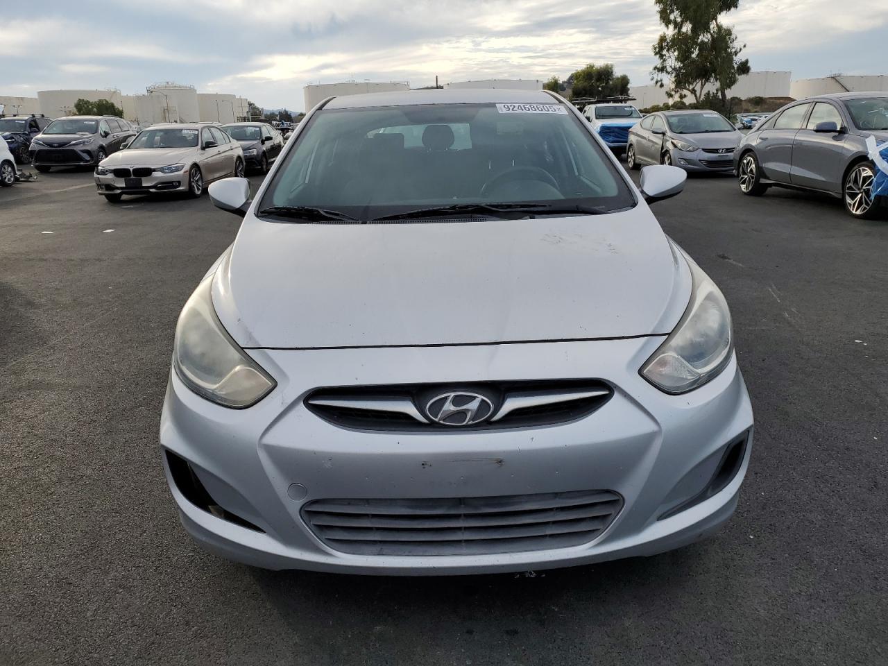 2013 HYUNDAI ACCENT