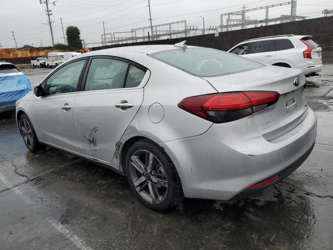2017 KIA FORTE