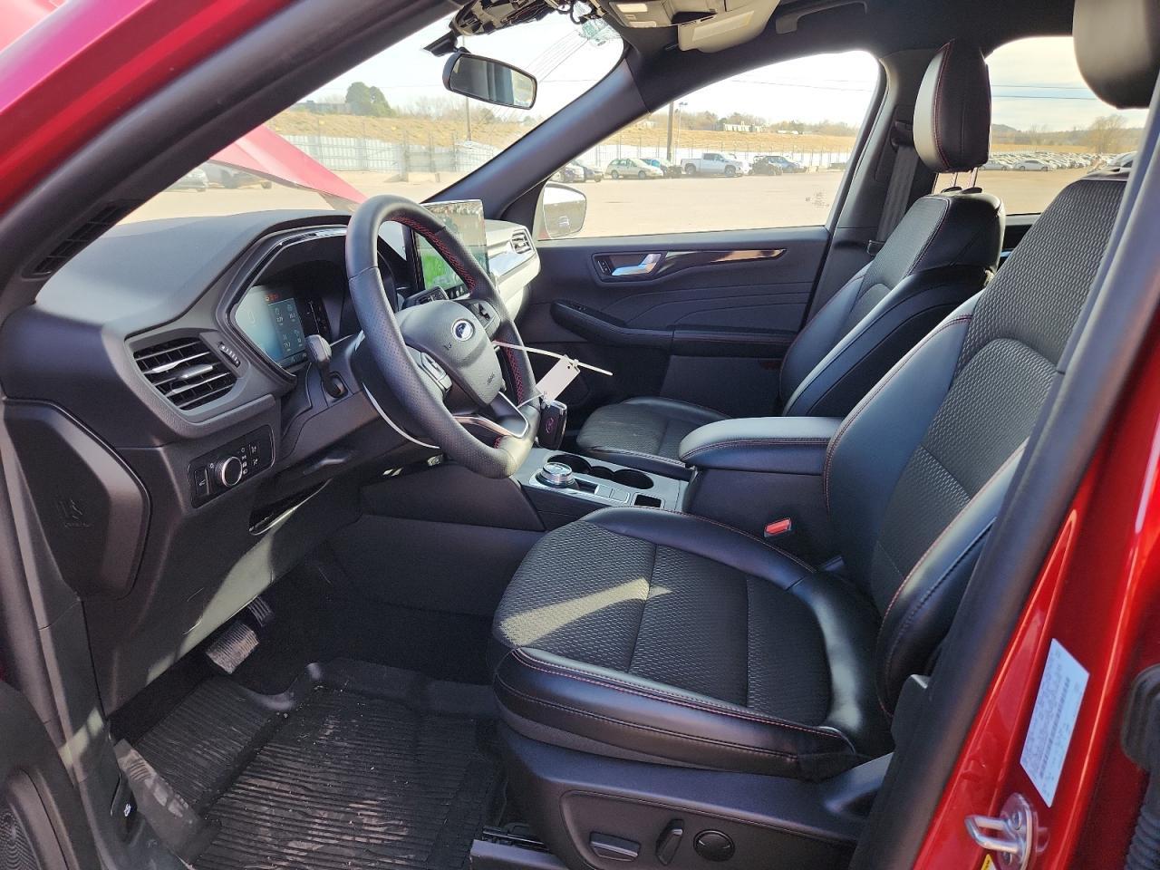2025 FORD ESCAPE