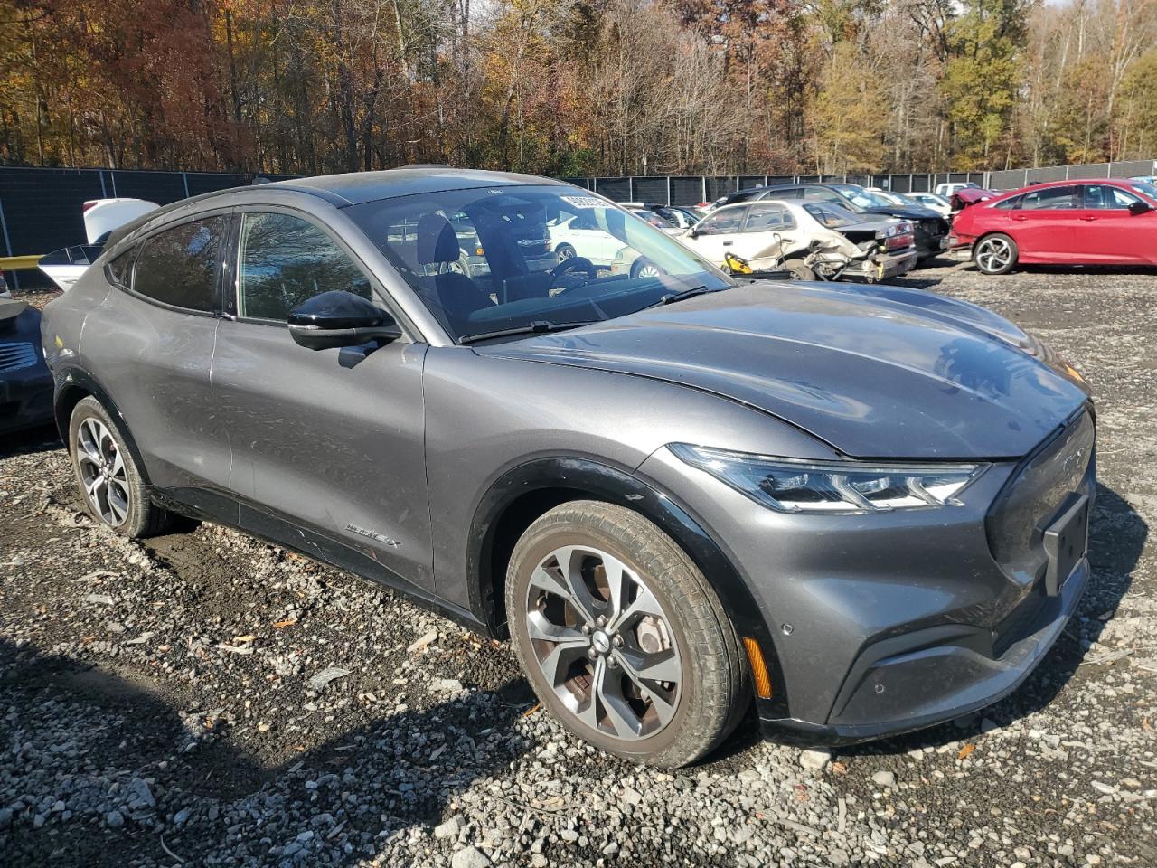 2021 FORD Mustang Mach-E