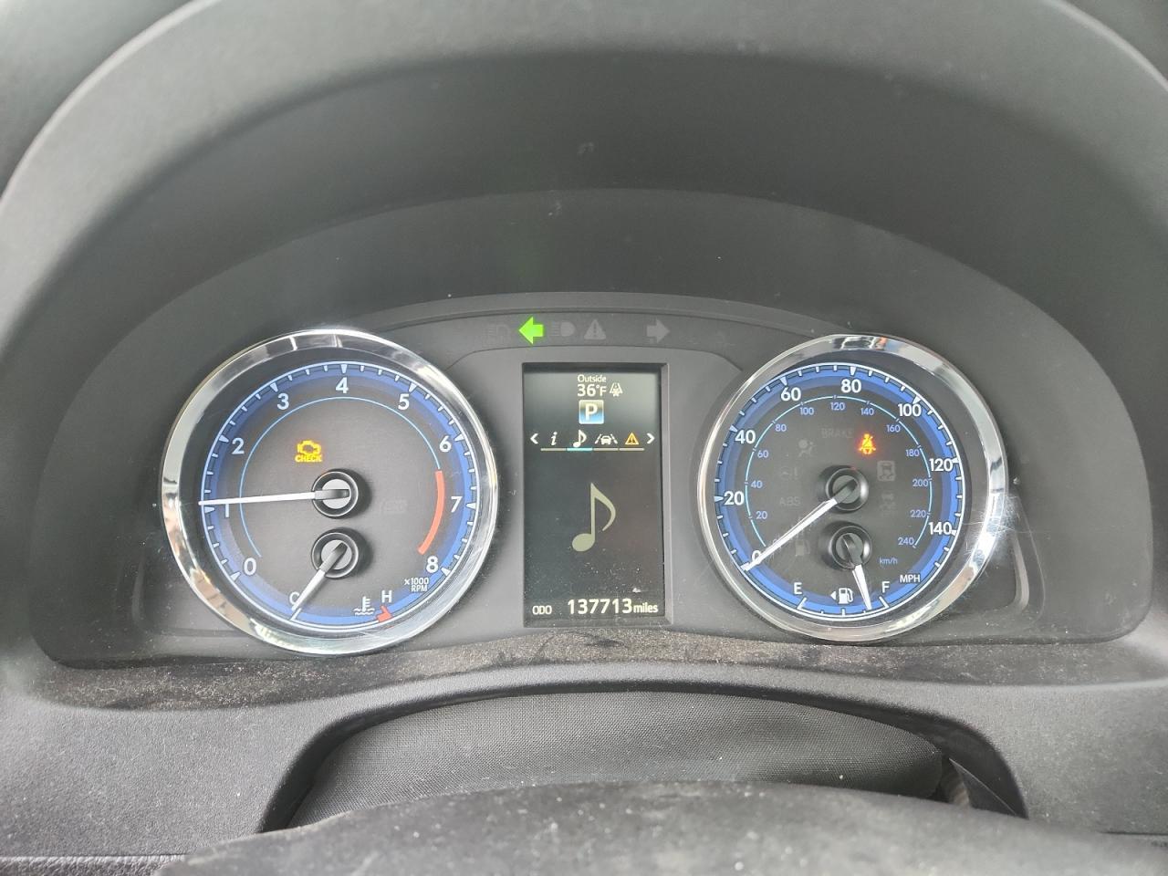 2018 TOYOTA COROLLA
