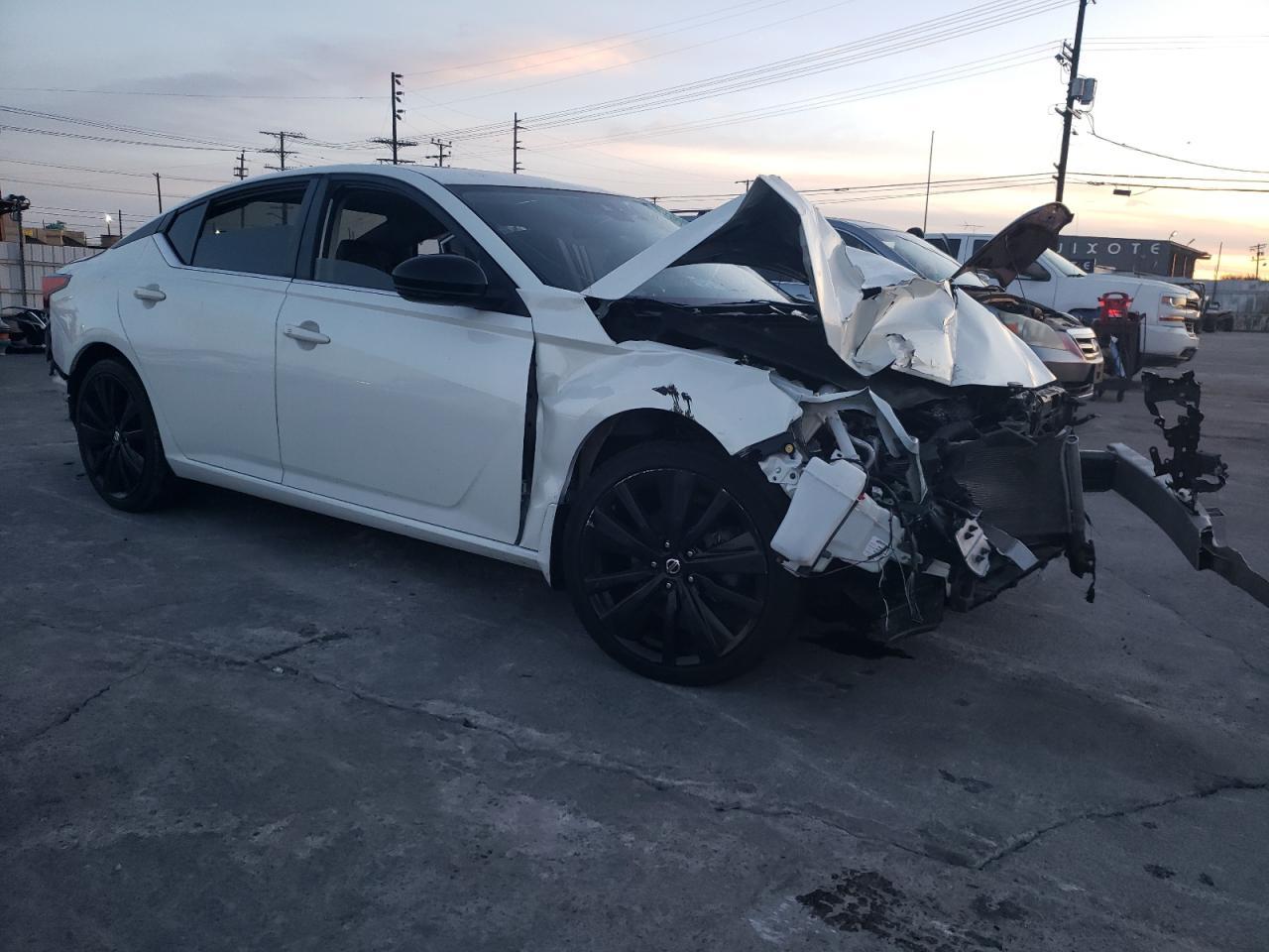 2022 NISSAN ALTIMA