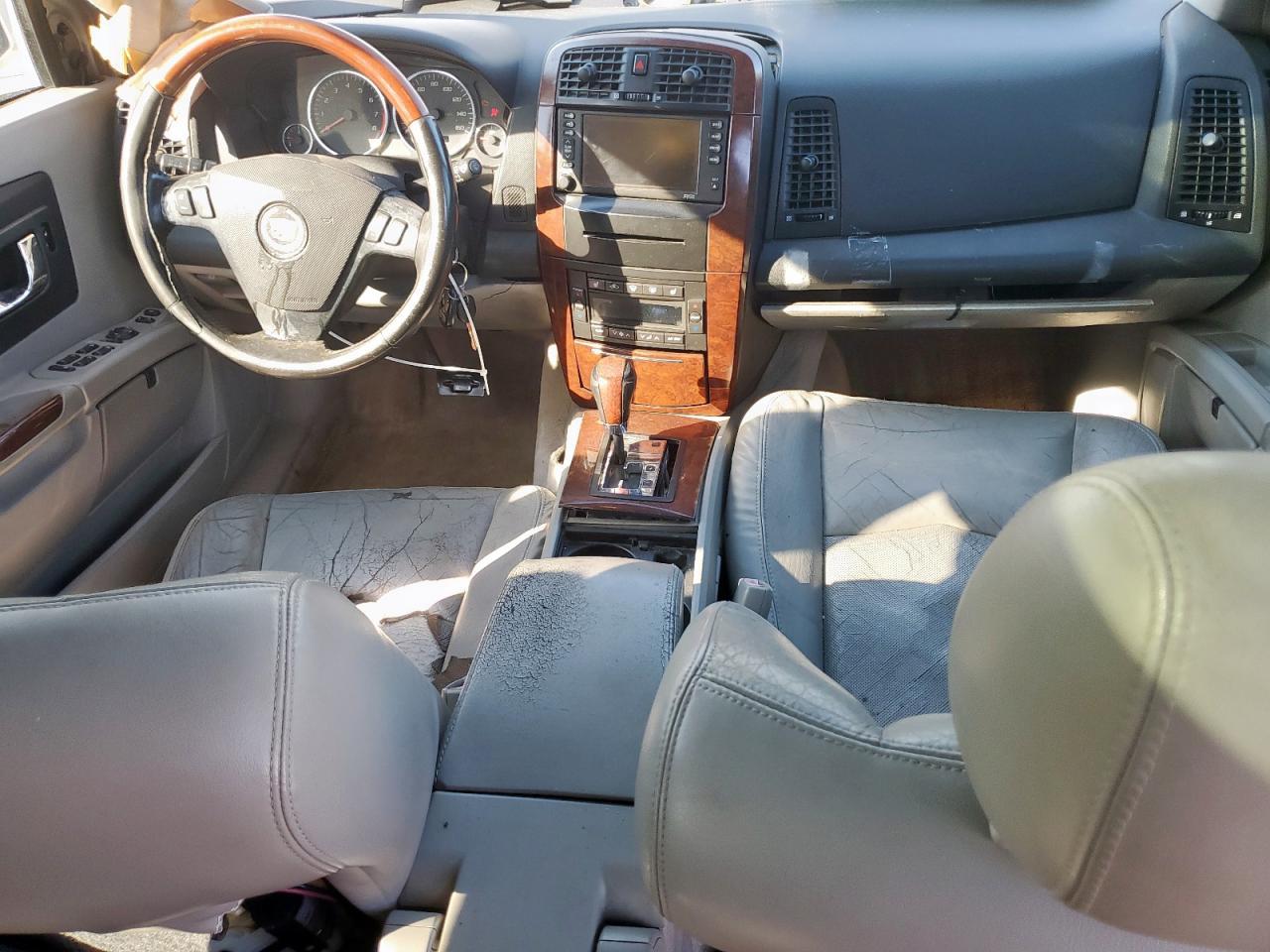 2005 CADILLAC SRX