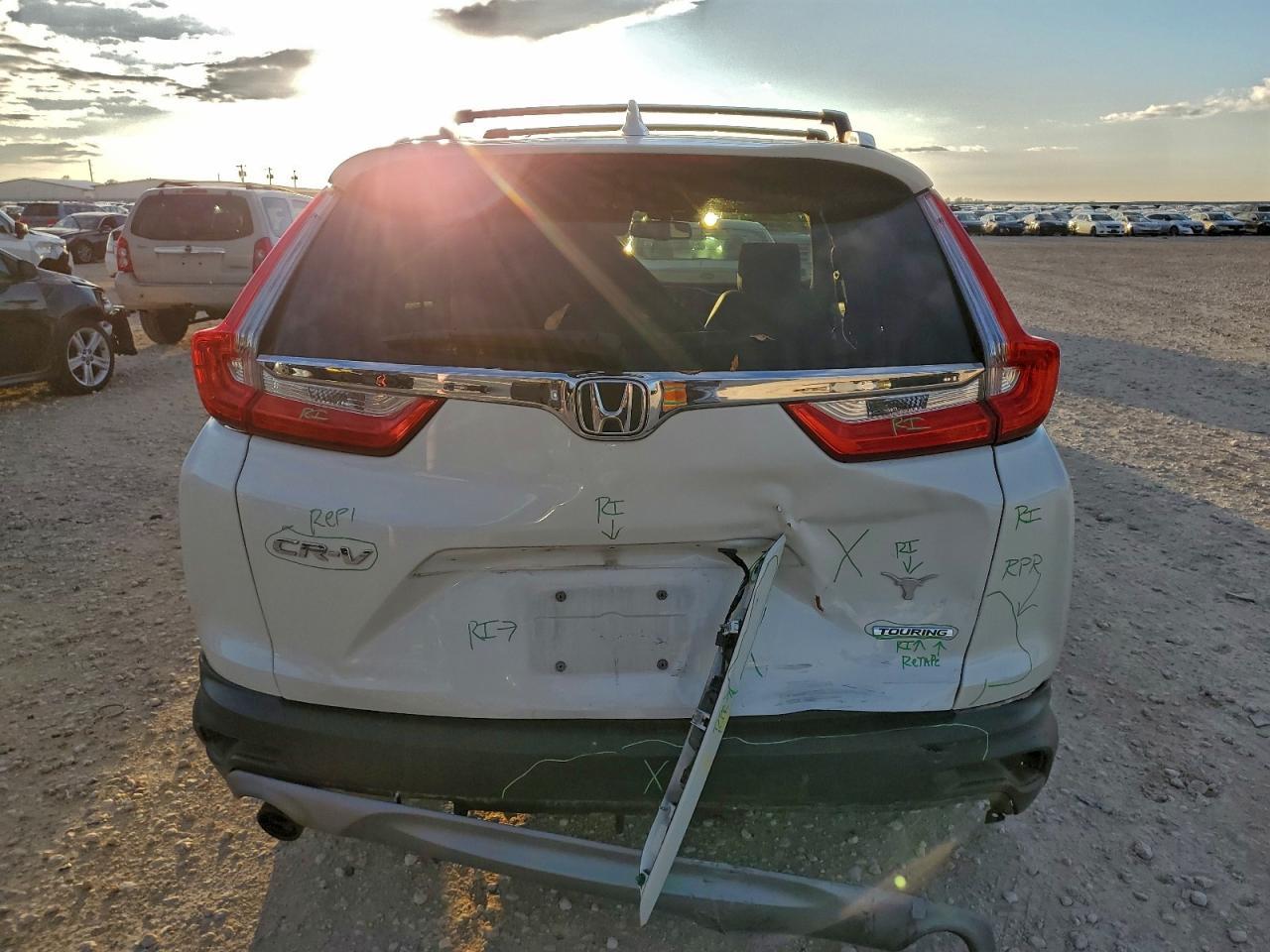 2017 HONDA CR-V